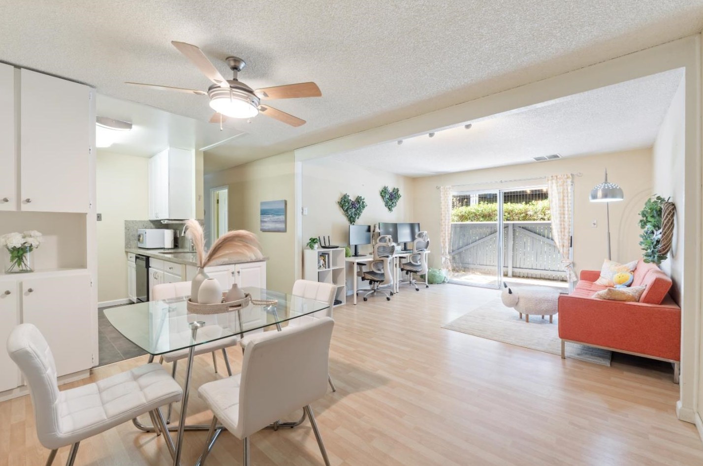127 Piccadilly Pl C, San Bruno, CA 94066