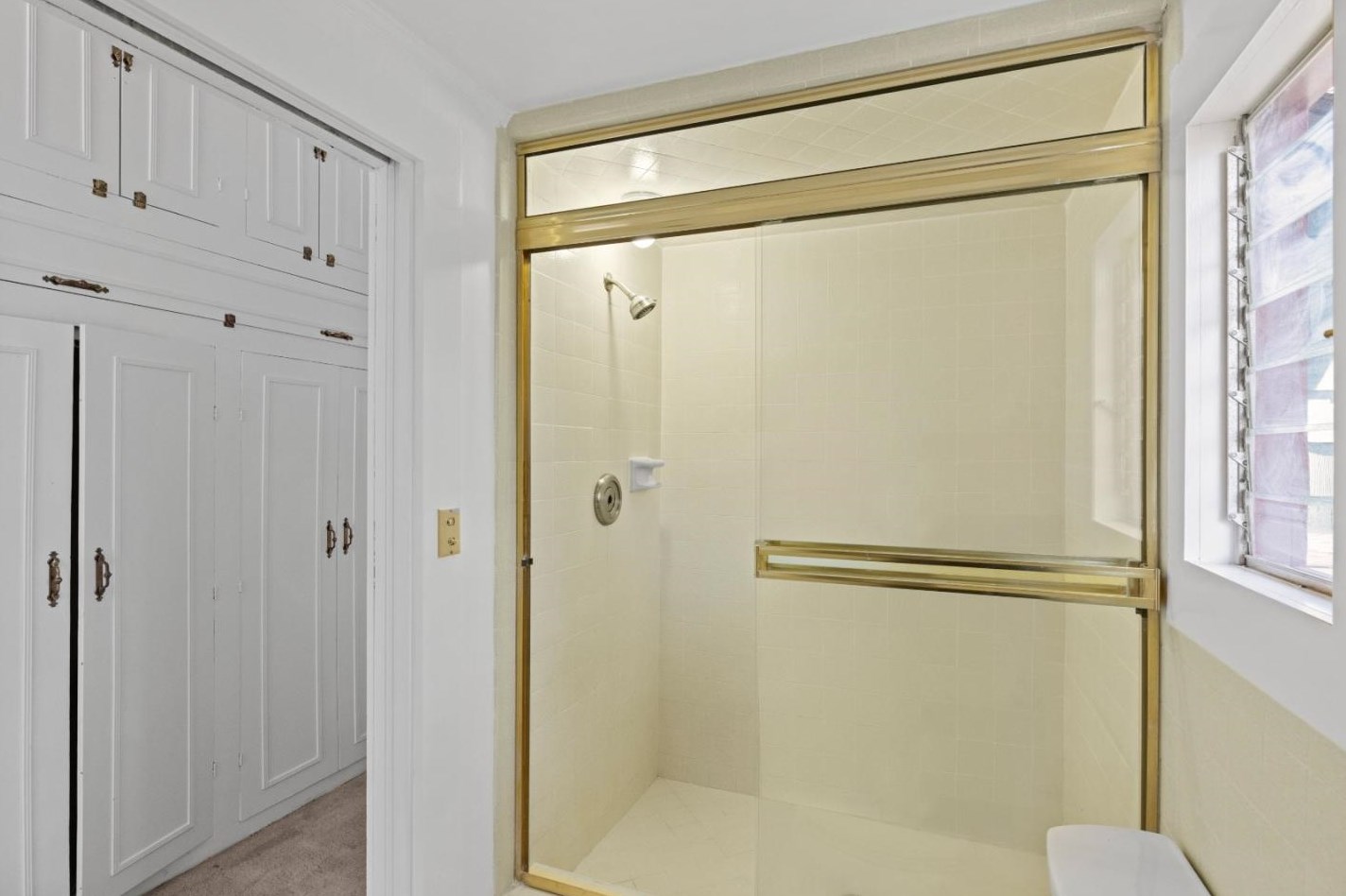 817 Martin St, Monterey CA  93940-4435 exterior