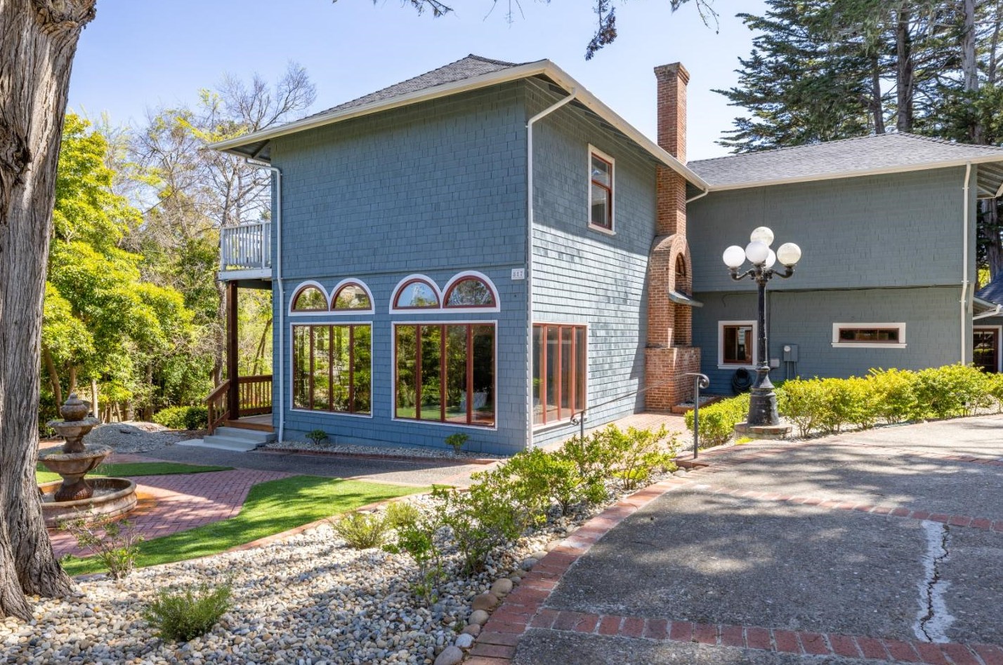 817 Martin St, Monterey, CA 93940
