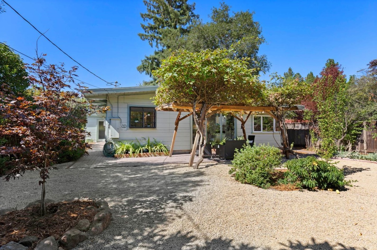 3517 Ramona St, Palo Alto CA  94306-3549 exterior