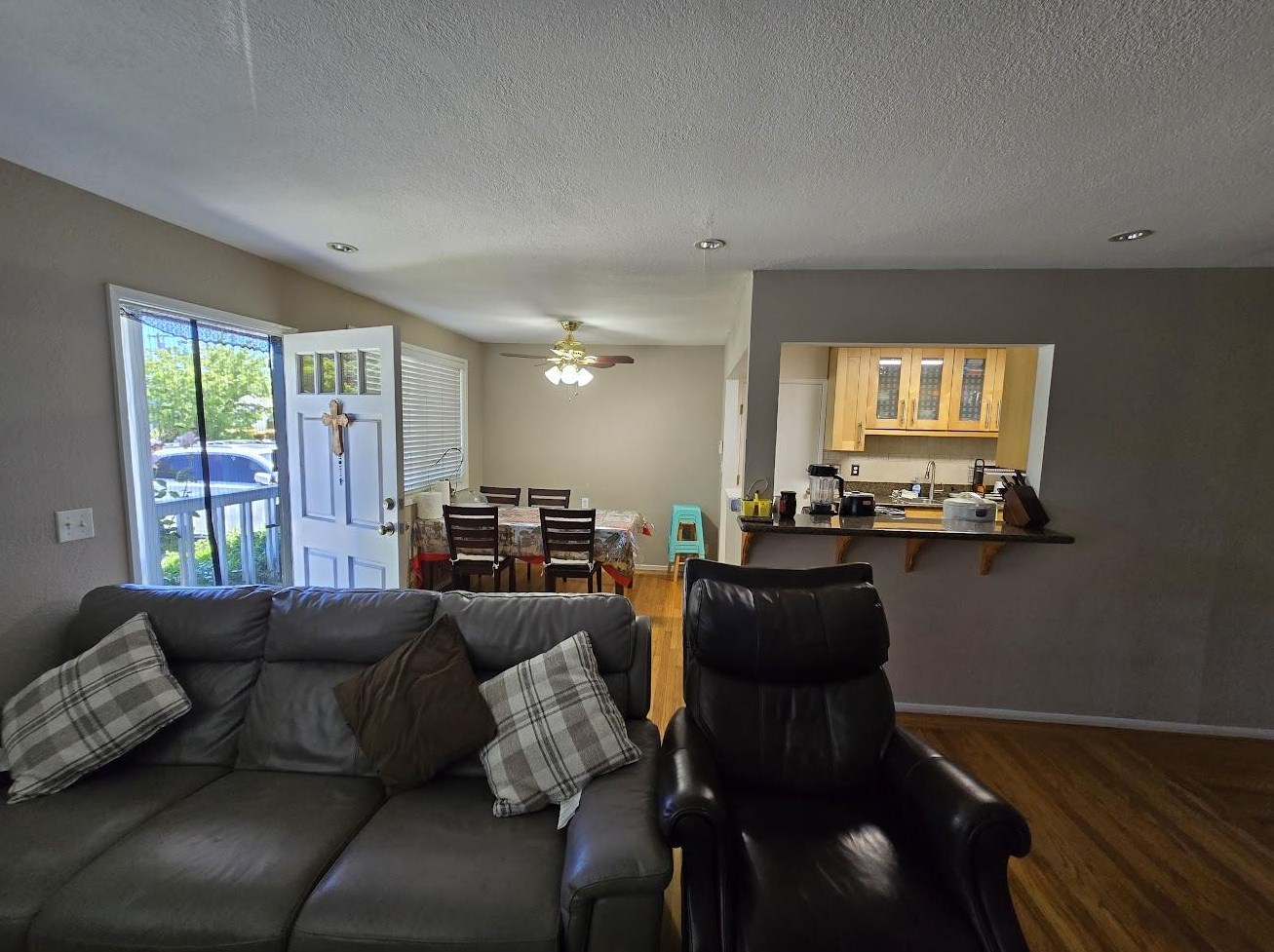 745 Santa Rita St, Sunnyvale, CA 94085-3467