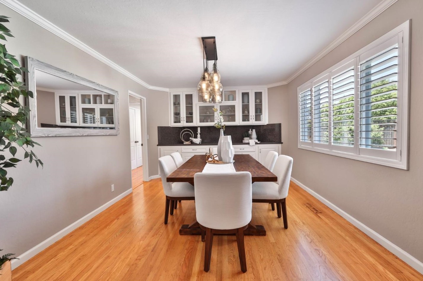 2164 Constitution Dr, San Jose CA  95124-1202 exterior