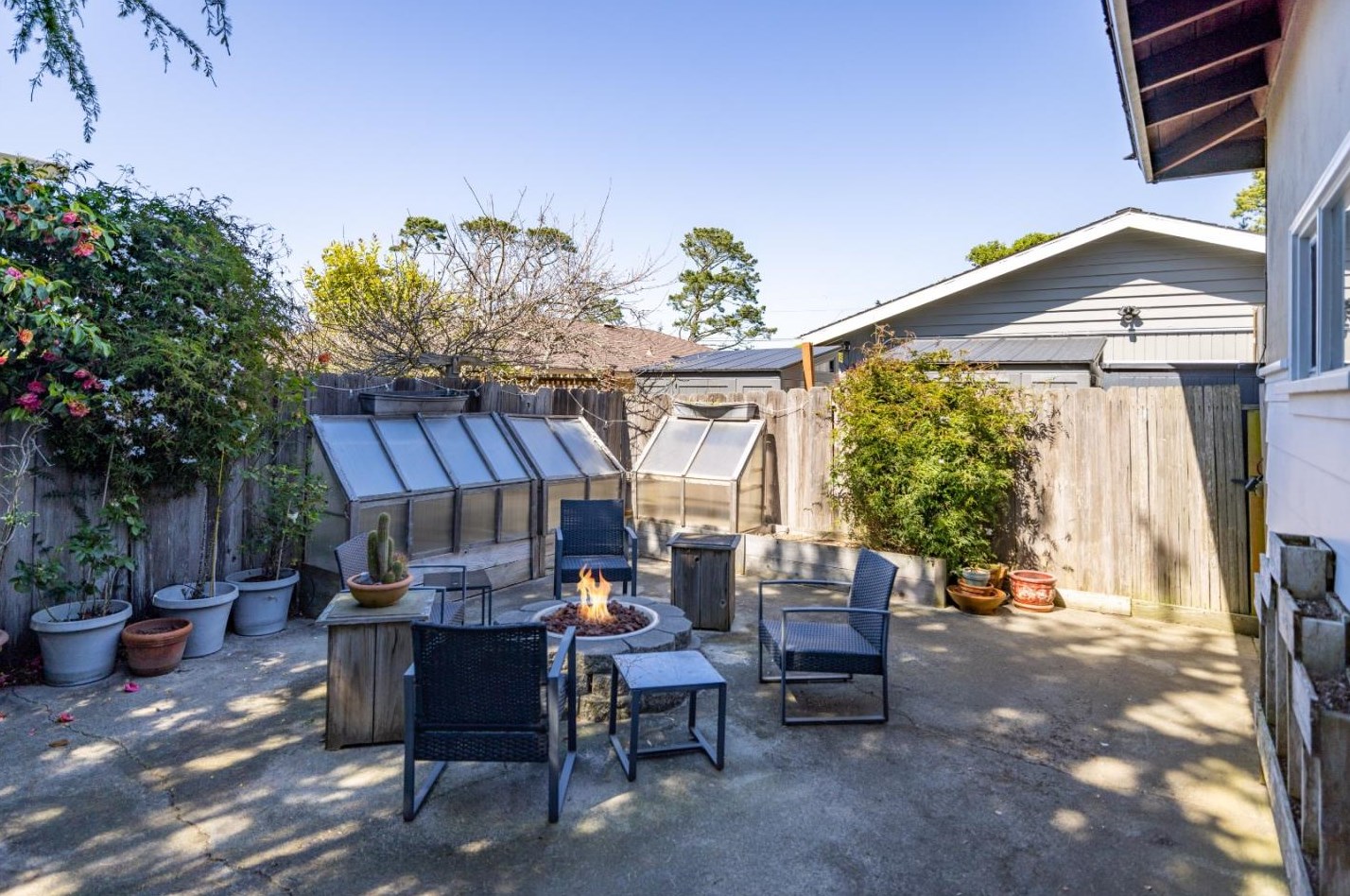 1780 Prescott Ave, Monterey CA  93940-1605 exterior