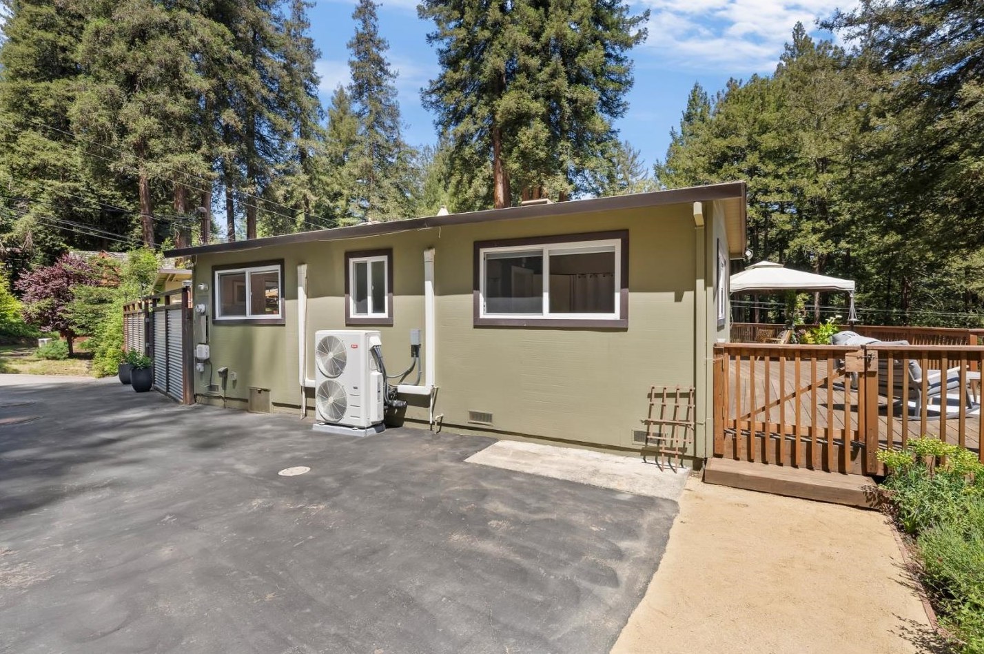 1767 Altamont Dr, Felton CA  95018-9510 exterior