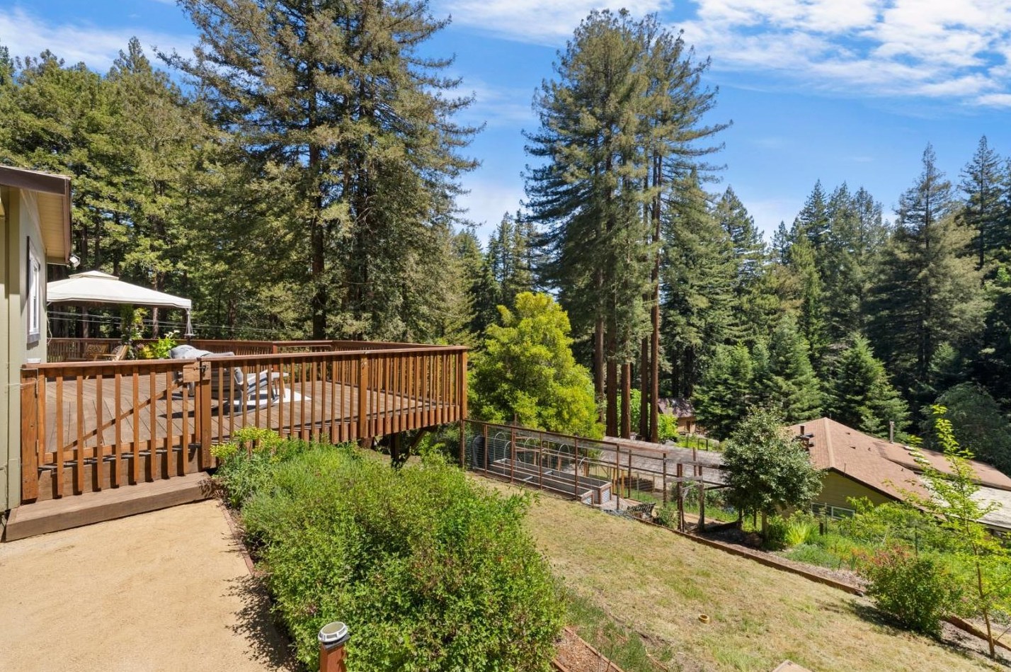 1767 Altamont Dr, Felton CA  95018-9510 exterior