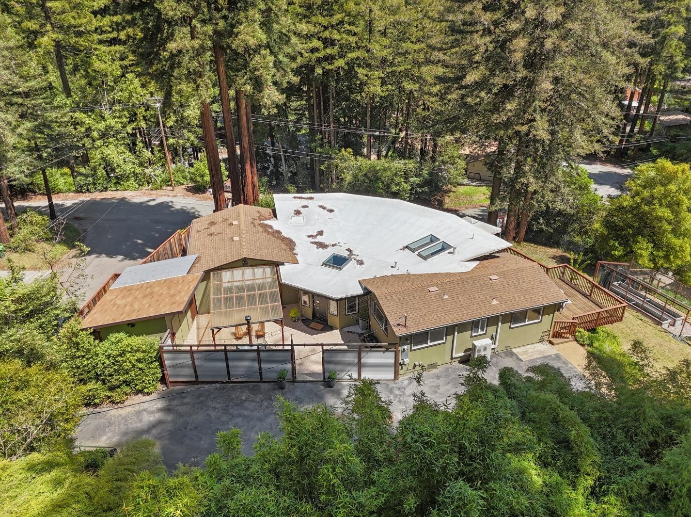 1767 Altamont Dr, Felton CA  95018-9510 exterior