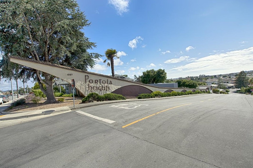 1 Crespi Way, Watsonville, CA 95076-3238