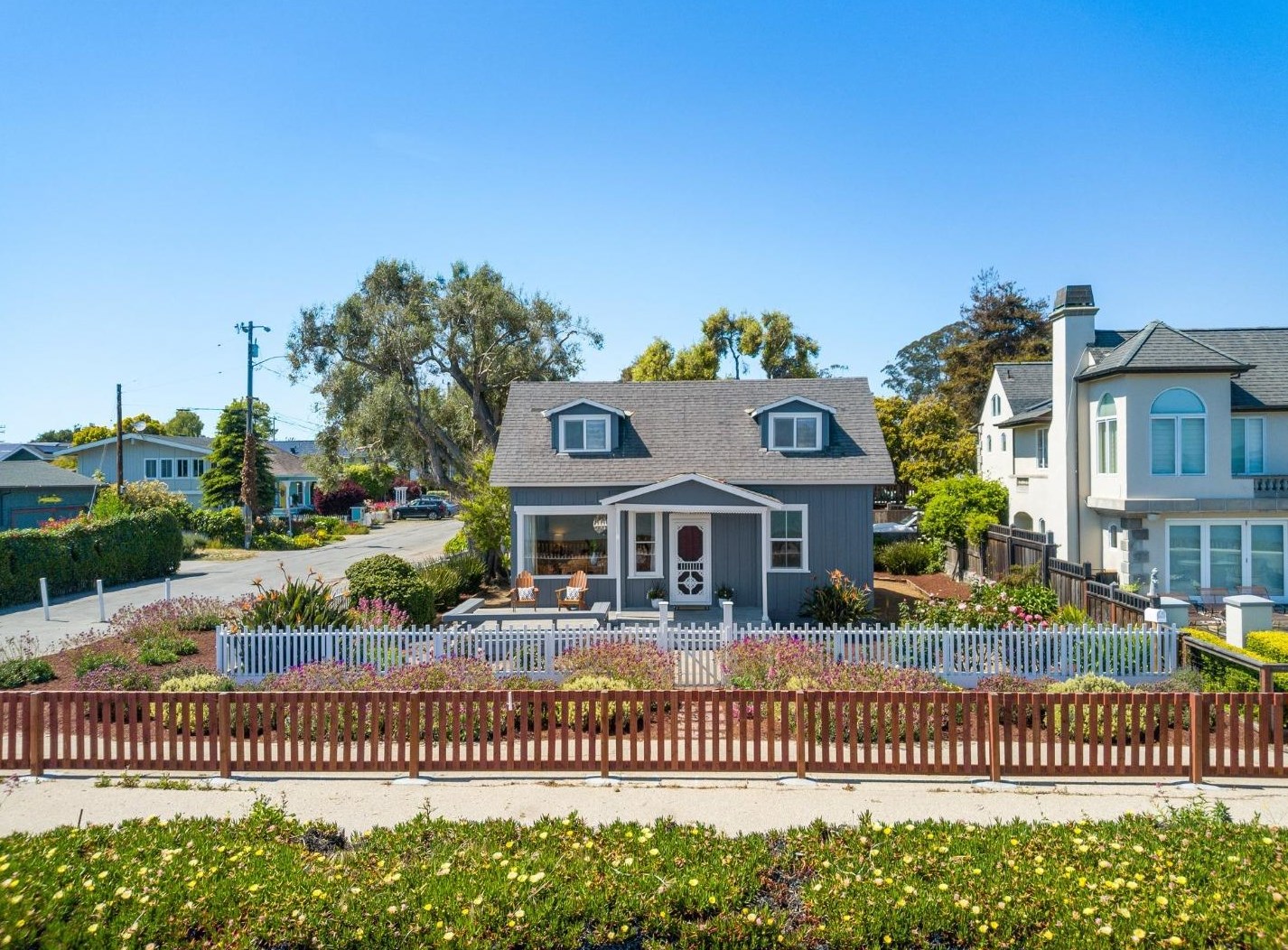 302 Grand Ave, Capitola, CA 95010