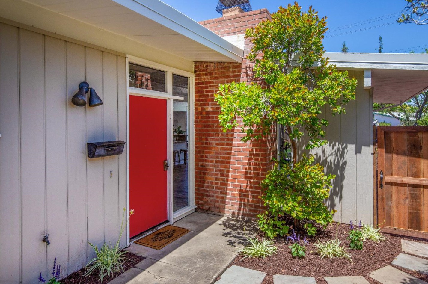 3583 South Ct, Palo Alto, CA 94306