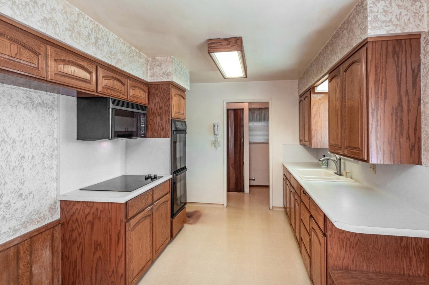 3796 Justine Dr, San Jose CA  95124-3130 exterior