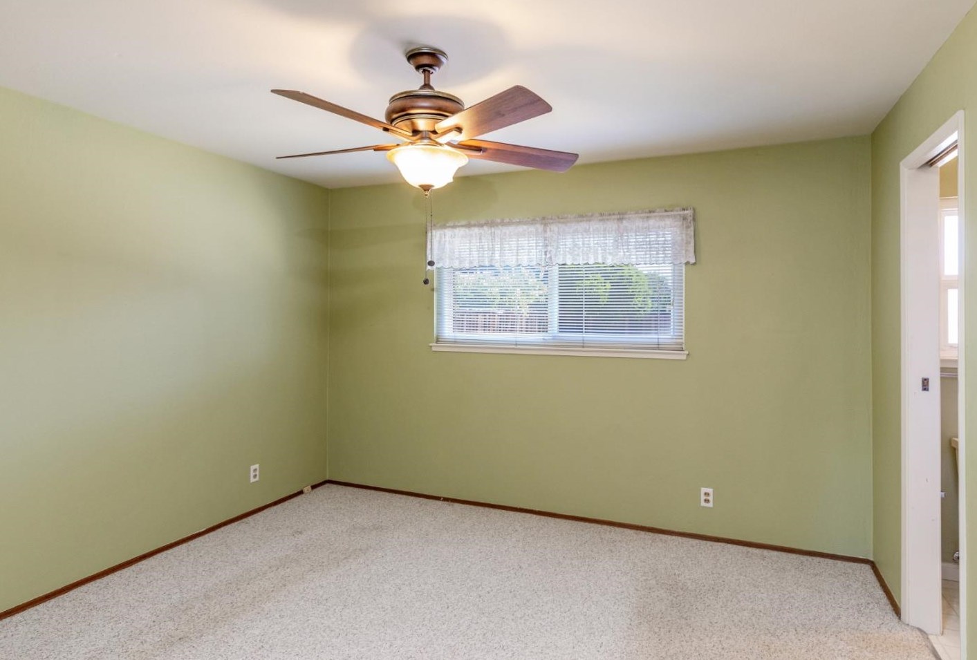 3796 Justine Dr, San Jose CA  95124-3130 exterior
