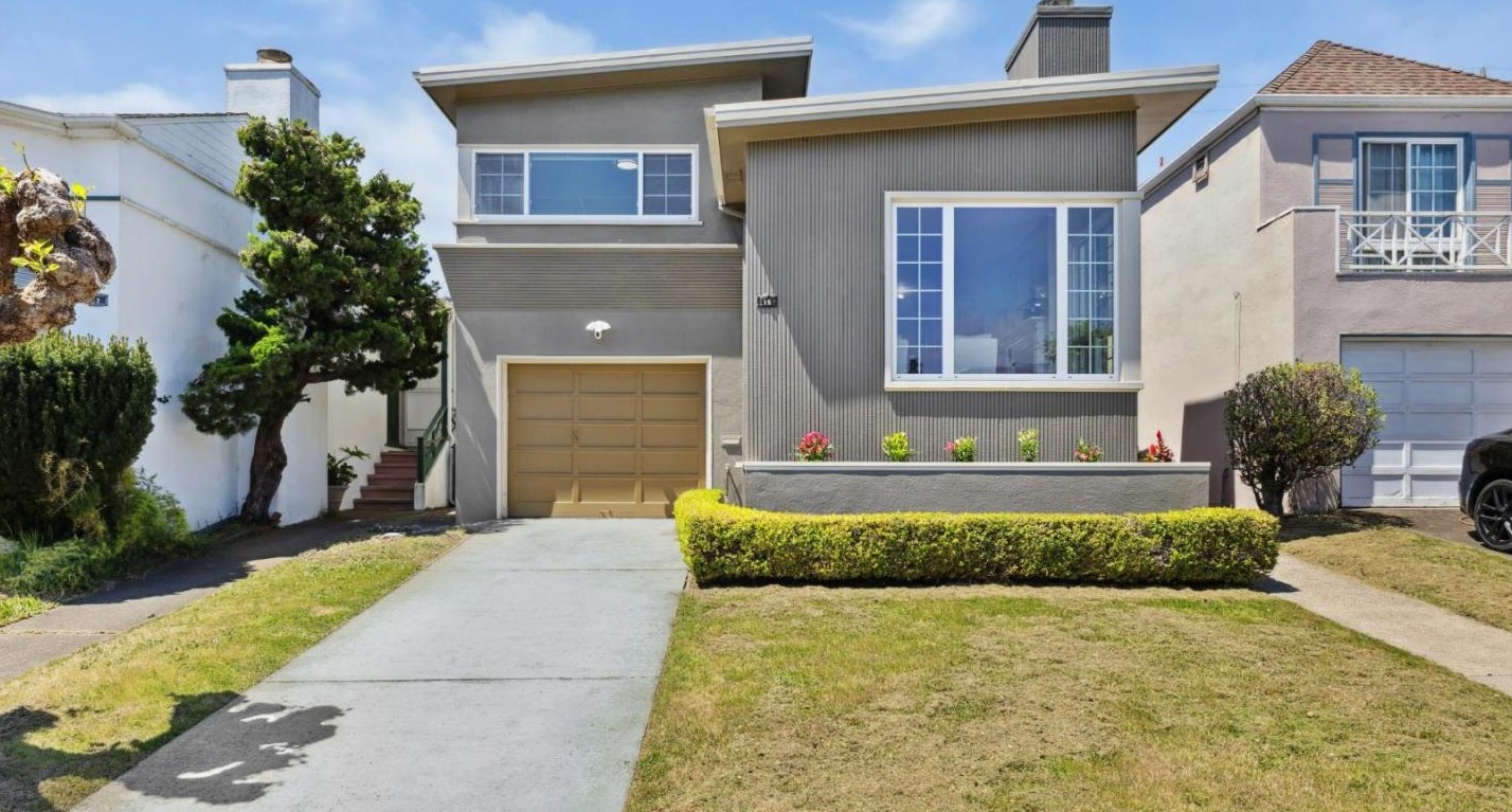 15 Lakemont Dr, Daly City, CA 94015-3041