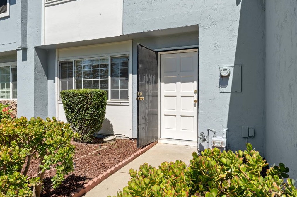 469 Cedro St, San Jose, CA 95111