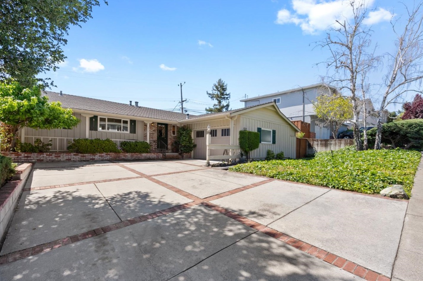 3761 Red Oak Way, Redwood City, CA 94061
