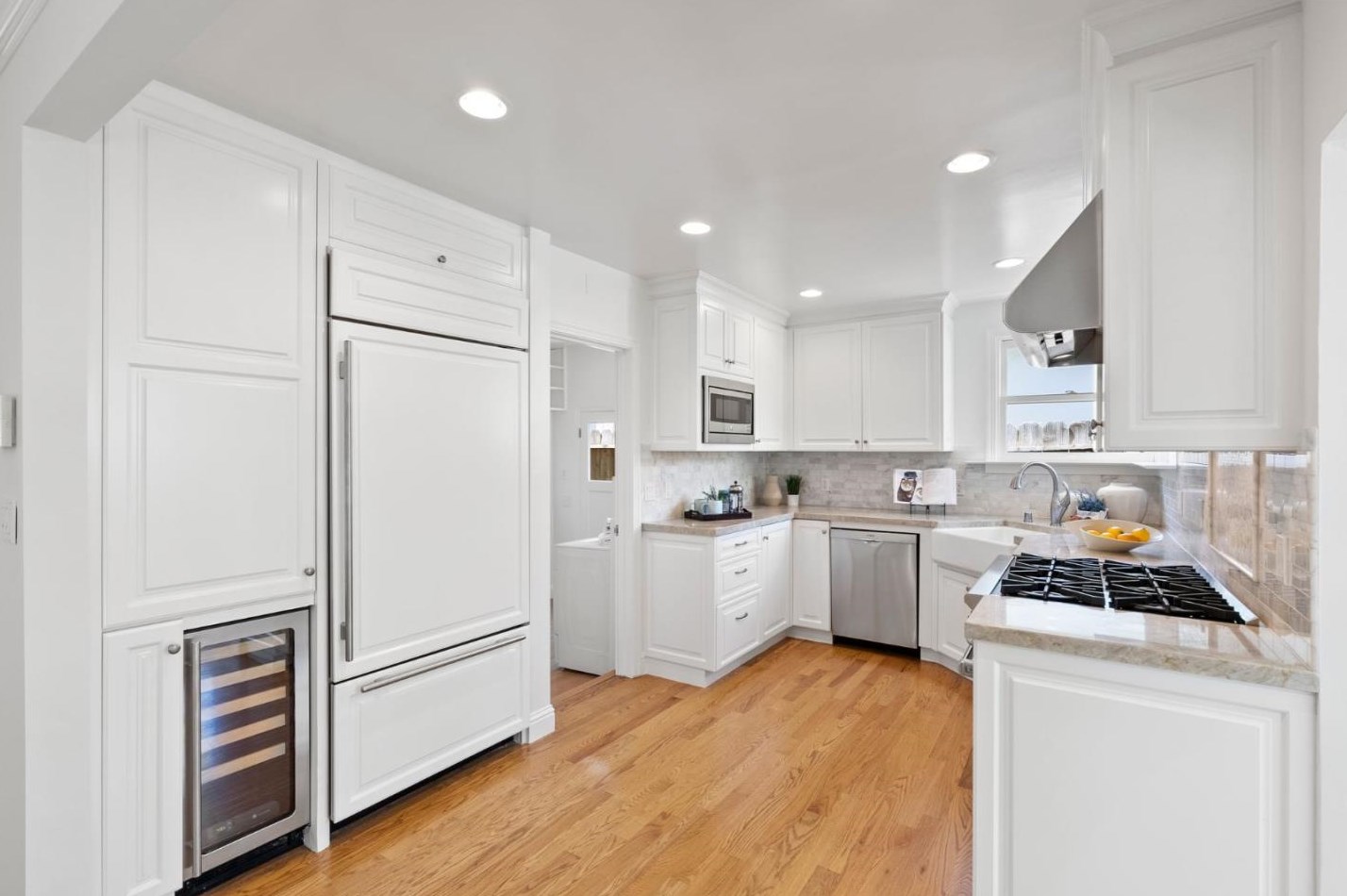 346 Stanford Ave, Menlo Park CA  94025-6240 exterior