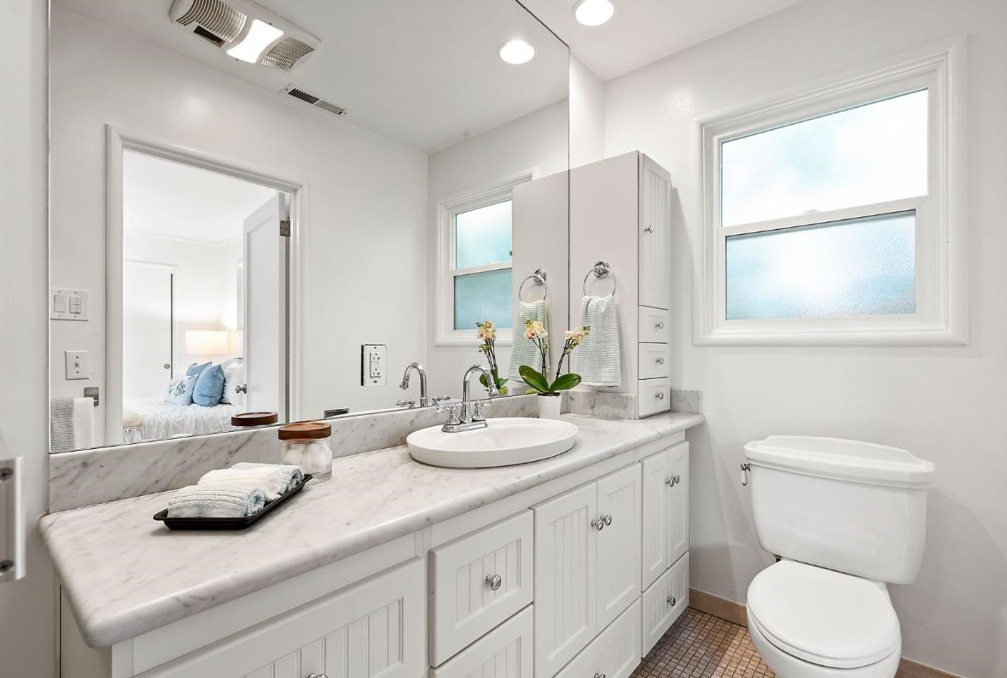 346 Stanford Ave, Menlo Park CA  94025-6240 exterior