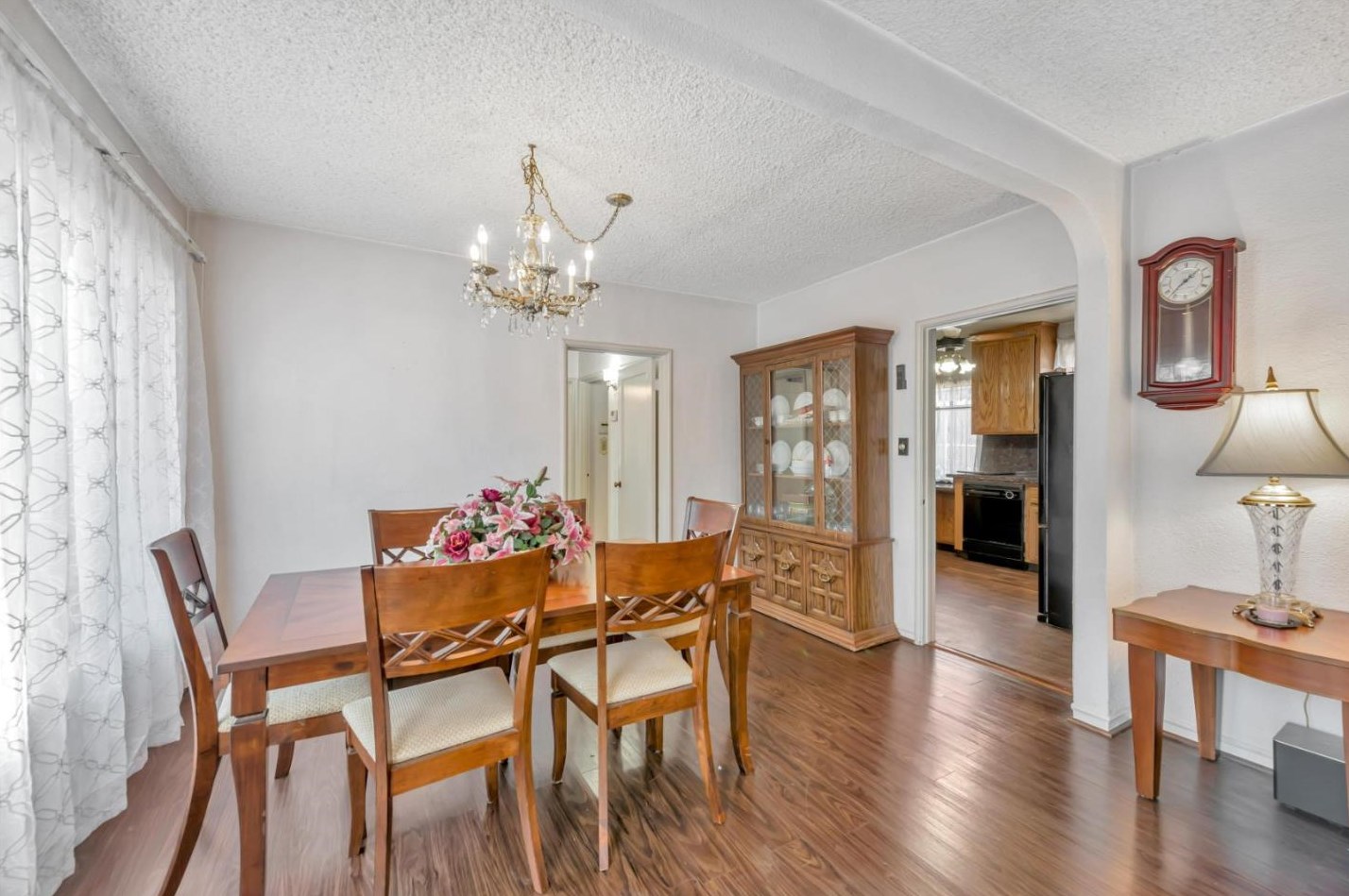 7221 Krause Ave, Oakland CA  94605-2749 exterior