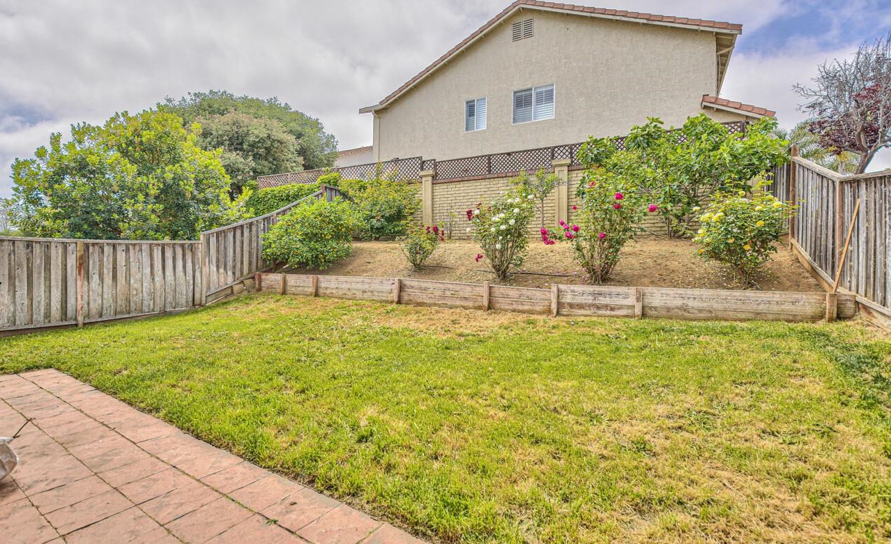 1346 New Hampshire Ct, Salinas CA  93905-4634 exterior