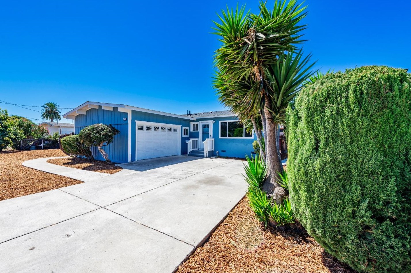 475 Larkspur Dr, Palo Alto, CA 94303