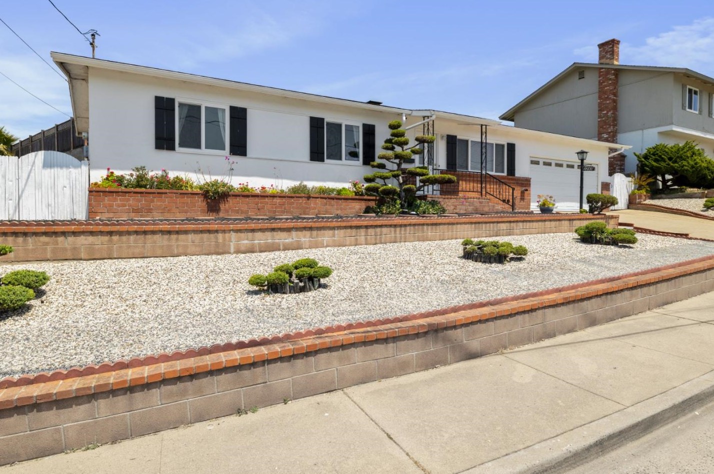 1265 Rousch Ave, Seaside, CA 93955-5935