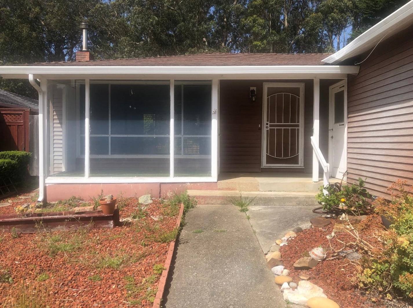 1019 Rio Vista Dr, Pacifica, CA 94044