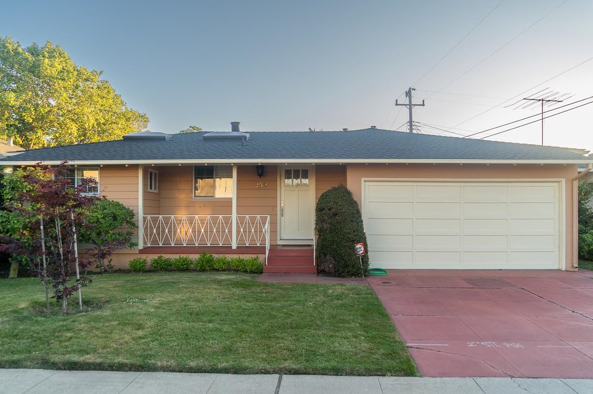 252 Spuraway Dr, San Mateo, CA 94403
