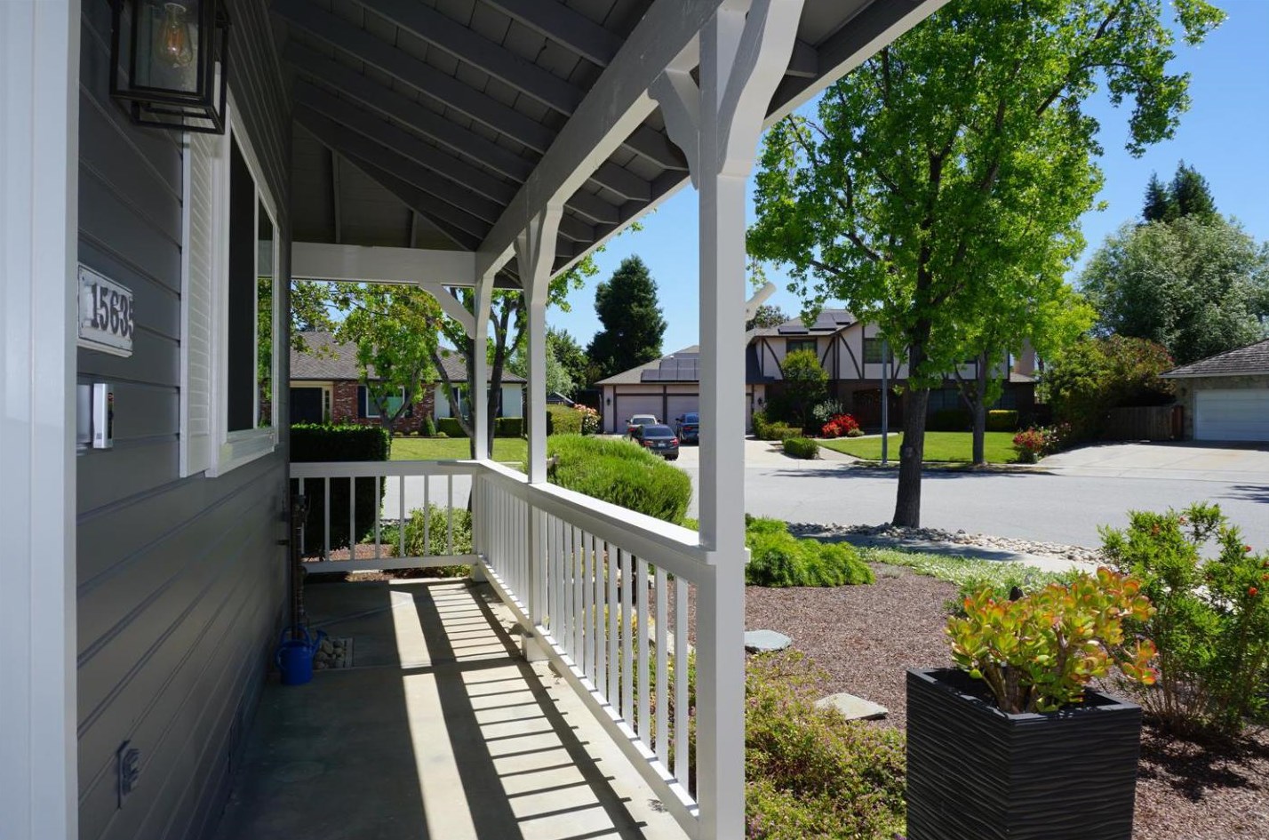 15635 Ln Tierra Dr, Morgan Hill CA  95037-5839 exterior