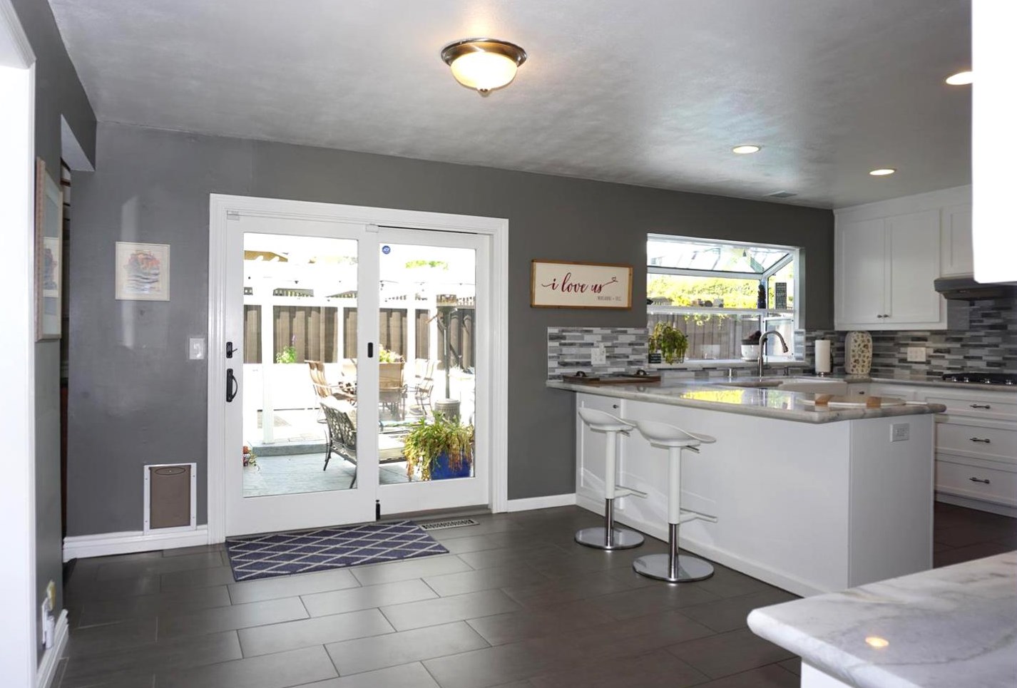 15635 Ln Tierra Dr, Morgan Hill CA  95037-5839 exterior