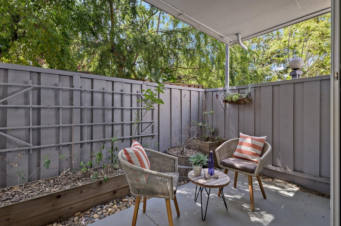 14245 Lora Dr, Los Gatos CA  95032-1250 exterior
