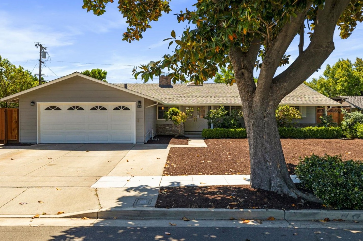 1177 Lime Dr, Sunnyvale, CA 94087-2021