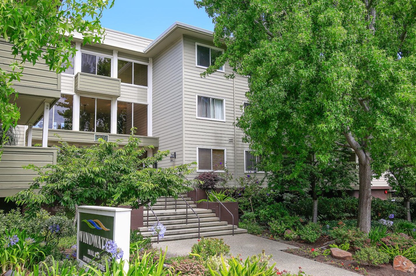 300 Murchison Dr 306, Millbrae, CA 94030