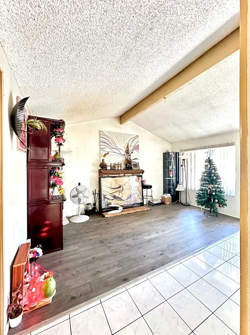 2006 Autumn Gold Dr, San Jose, CA 95131-2504