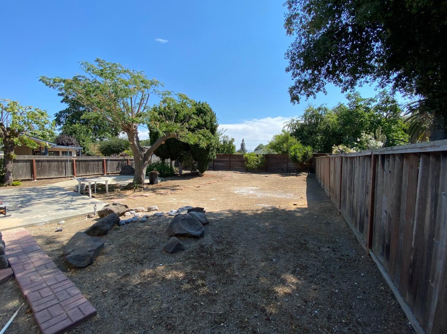 1472 Hampton Dr, Sunnyvale, CA 94087-5815
