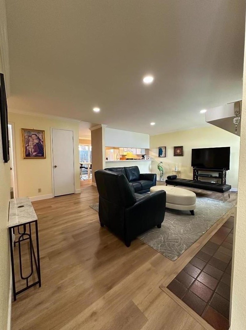 3095 Marina Dr 3, Marina, CA 93933