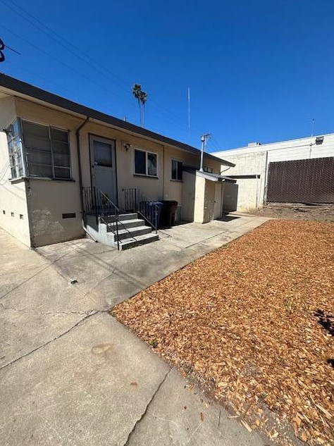 418 Broadway, Santa Cruz, CA 95060-4620