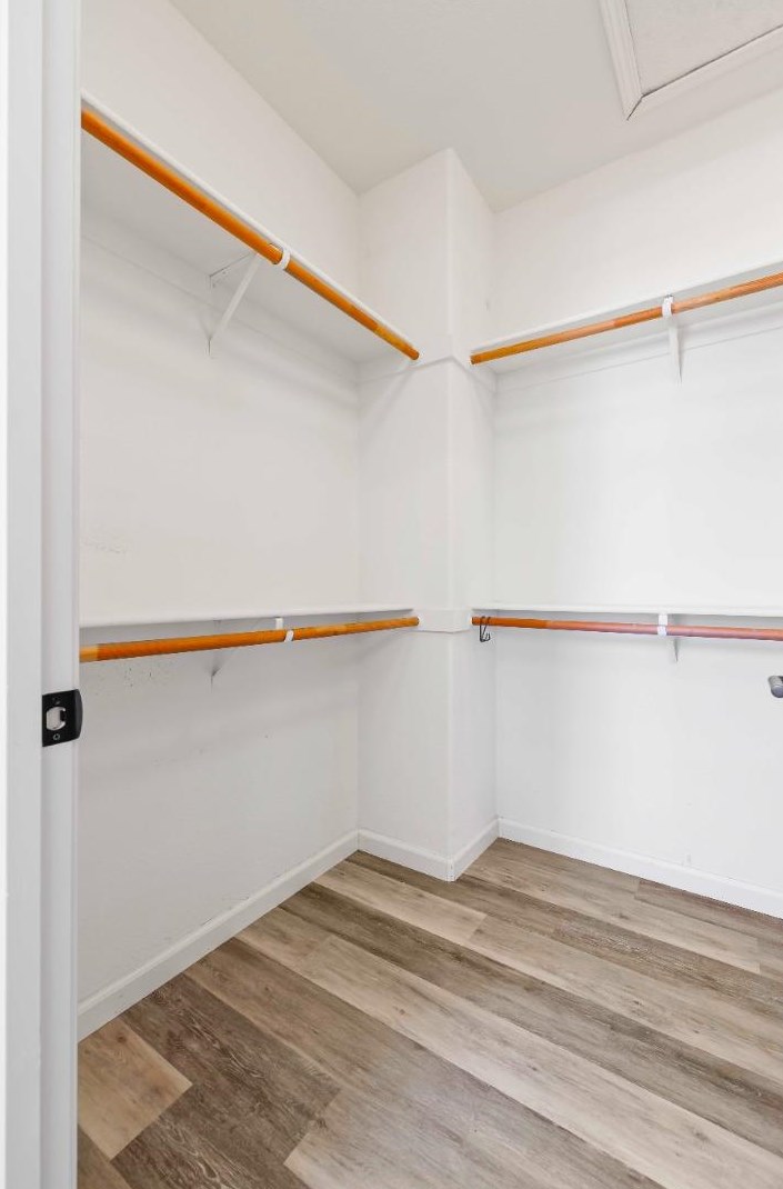 2249 Ellesmere Loop, Roseville CA 95747-5084 exterior