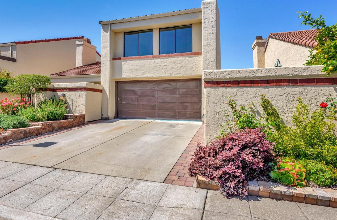 6 Portofino Cir, Redwood City, CA 94065
