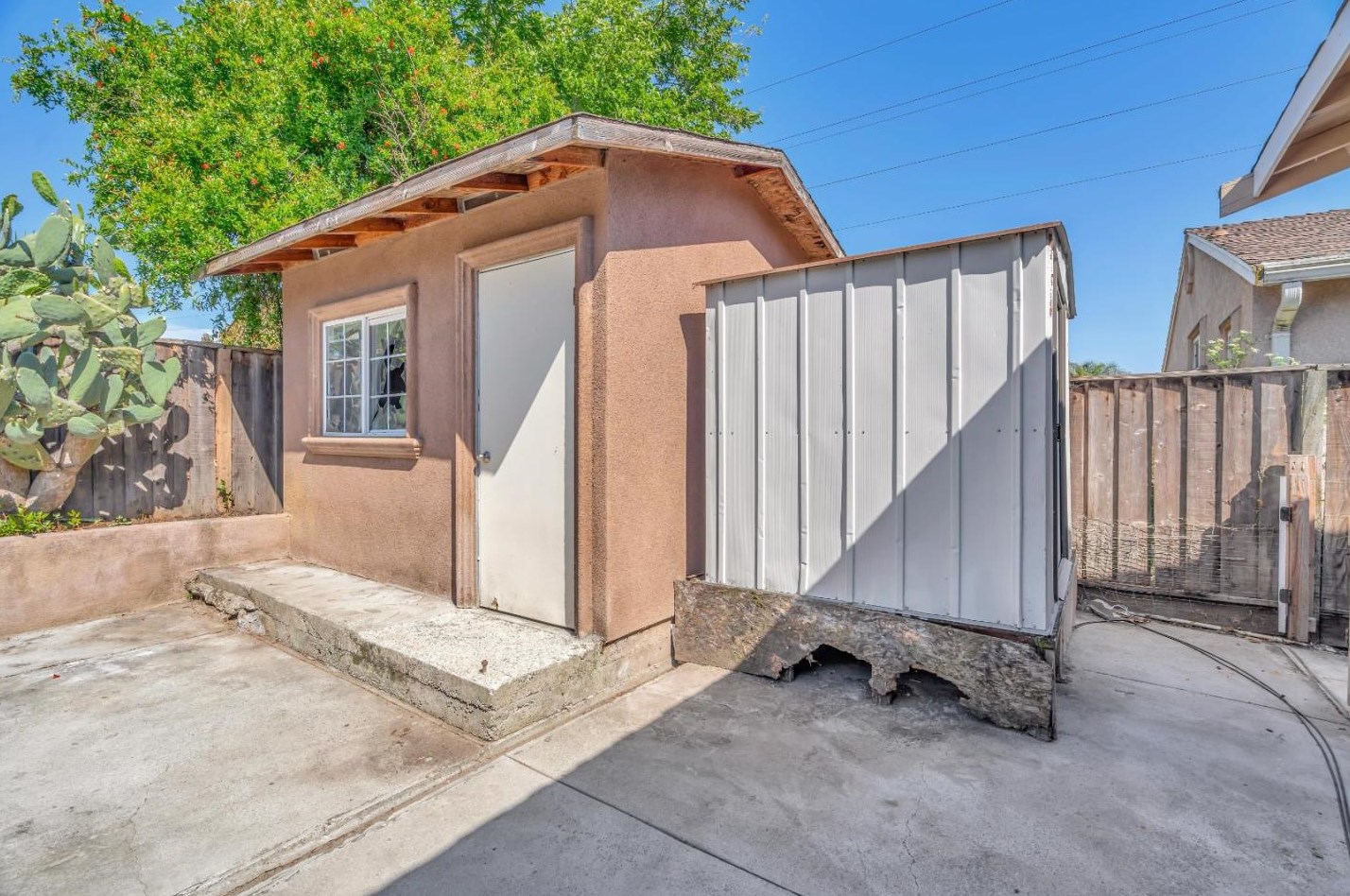 2790 Kern Ave, San Jose CA  95121-2329 exterior