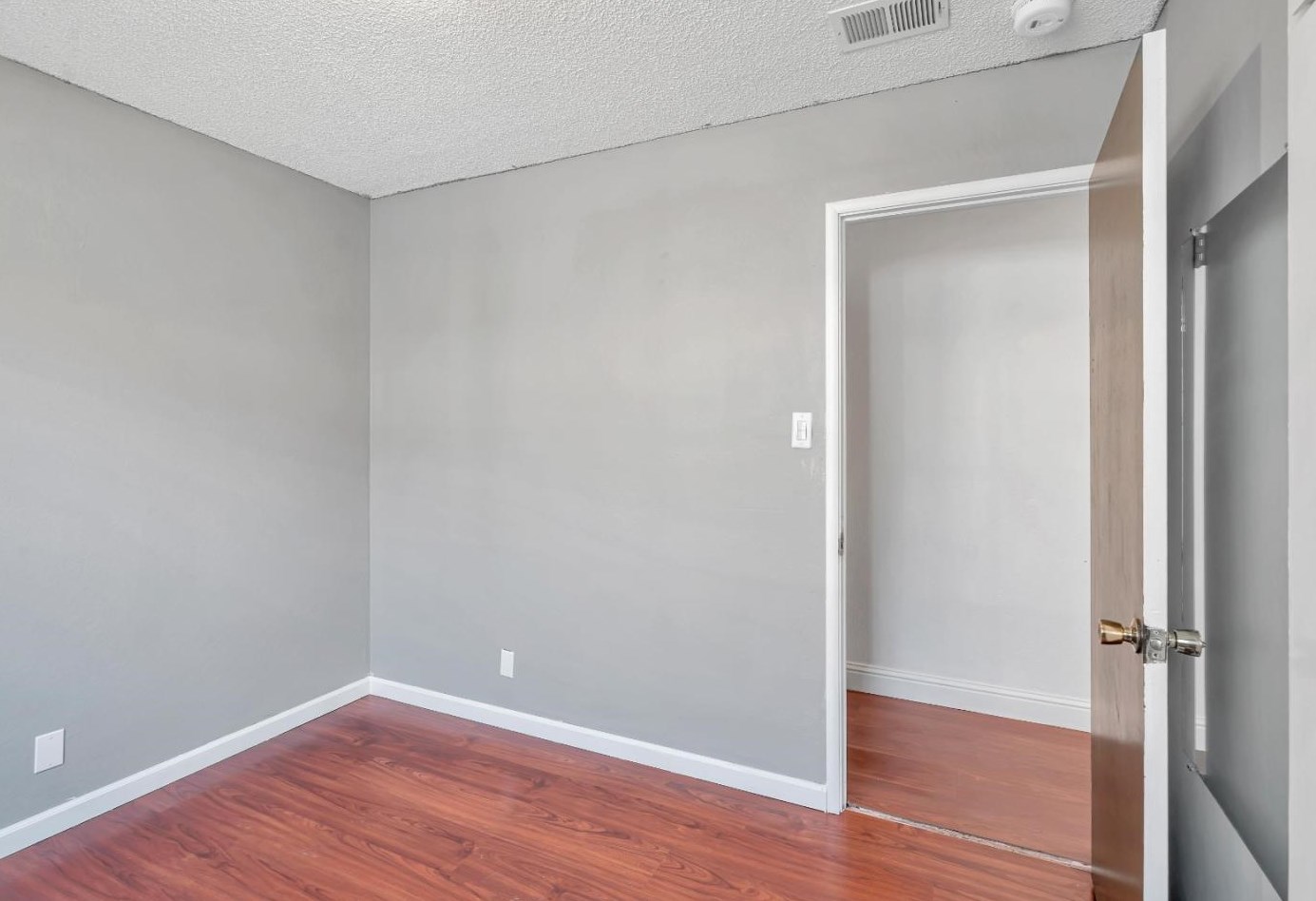 2790 Kern Ave, San Jose CA  95121-2329 exterior