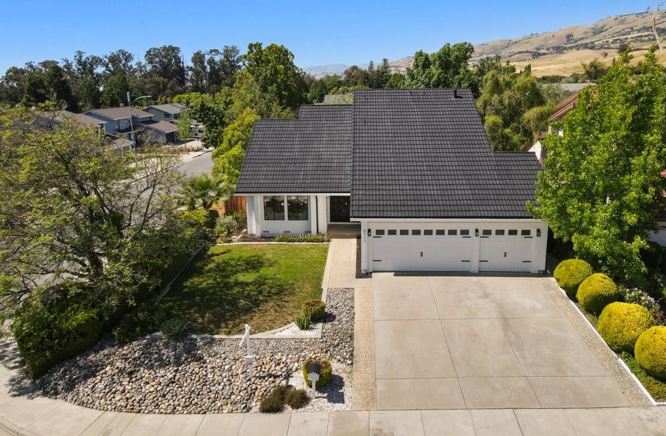 3003 Brook Estates Ct, San Jose, CA 95135-1353
