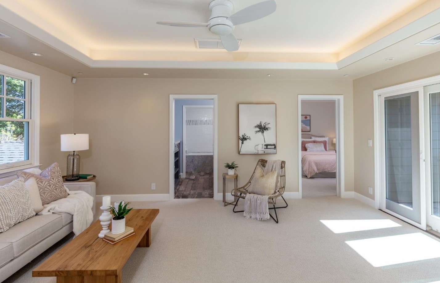 1110 Golden Way, Los Altos CA 94024-5070 exterior