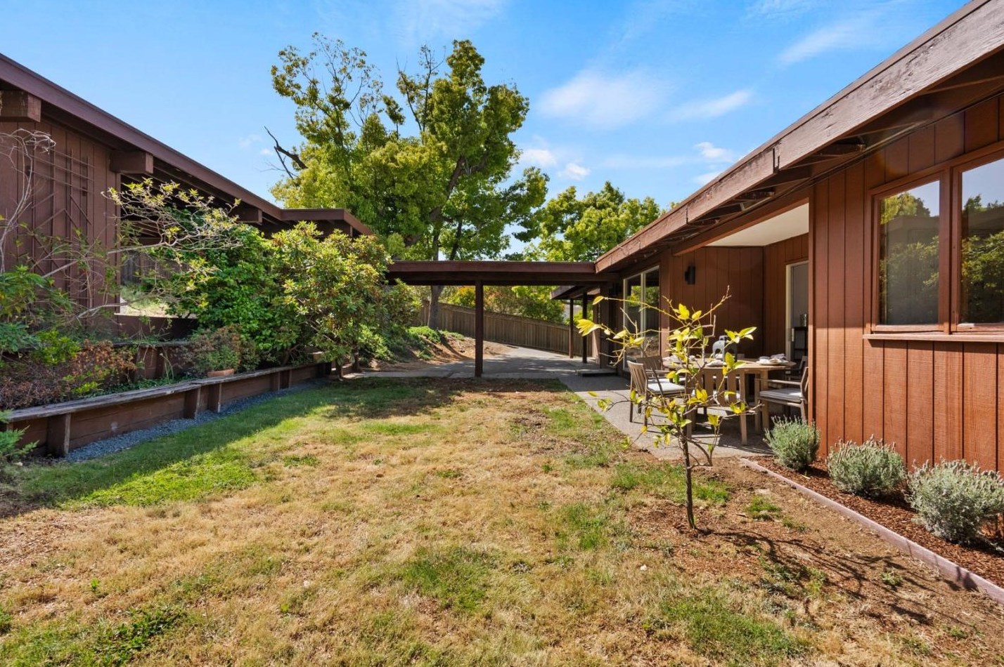 27876 Via Ventana Way, Los Altos CA 94022-3269 exterior