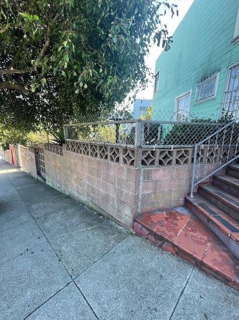 1100 Cortland Ave, San Francisco, CA 94110-5637