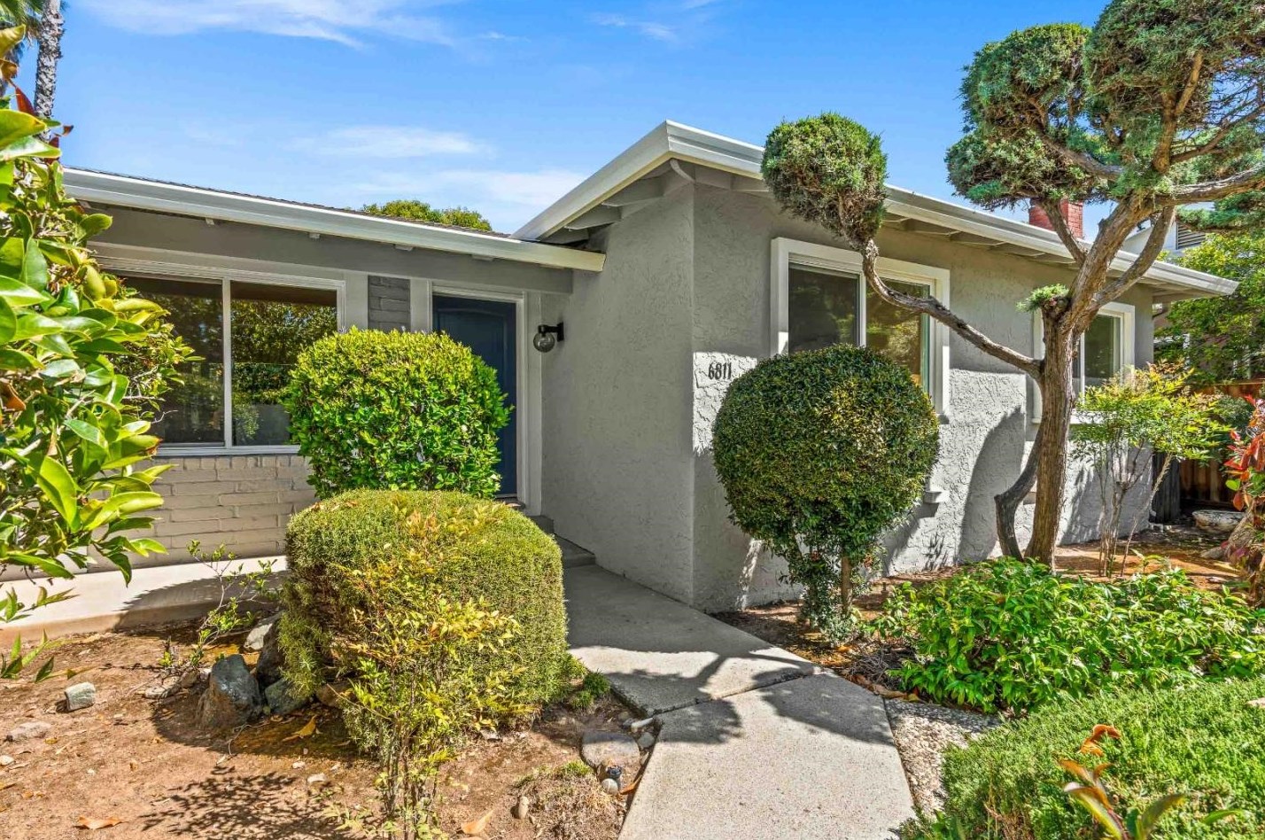 6811 Trinidad Dr, San Jose, CA 95120-2056