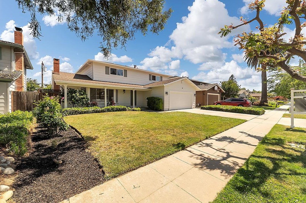 1822 Frobisher Way, San Jose, CA 95124-1725