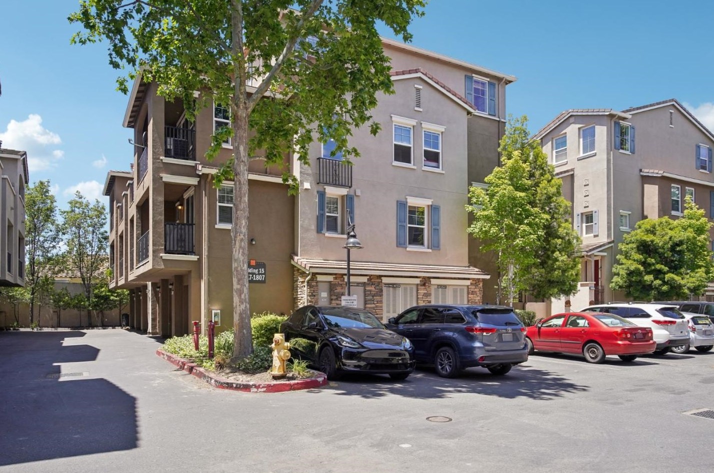 1815 Snell Pl, Milpitas, CA 95035