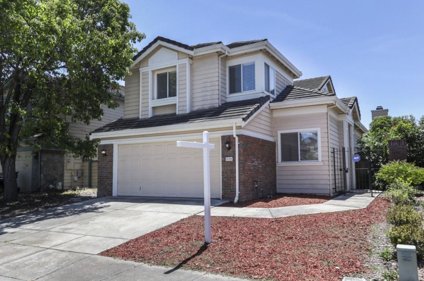 33300 Jamie Cir, Fremont, CA 94555-1576