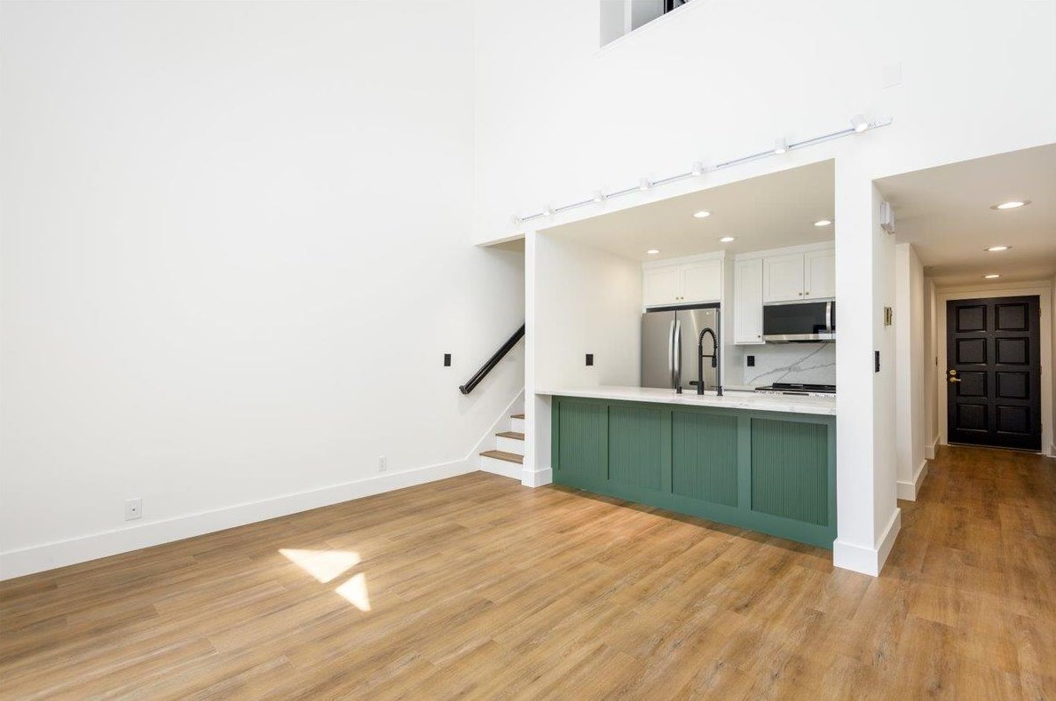 4155 El Camino Way F, Palo Alto, CA 94306