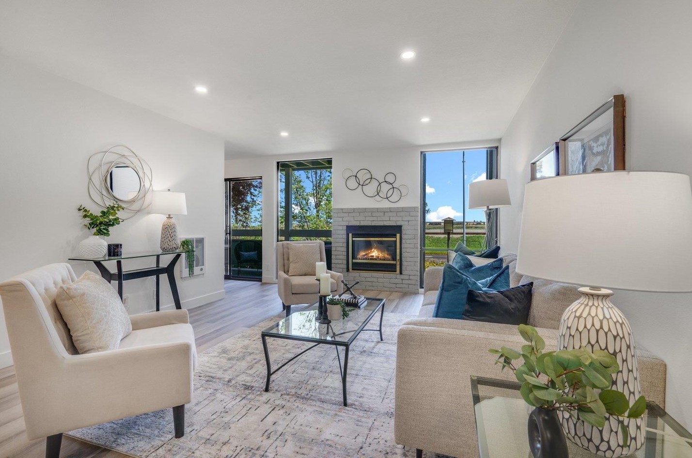 1051 Beach Park Blvd 220, San Mateo, CA 94404