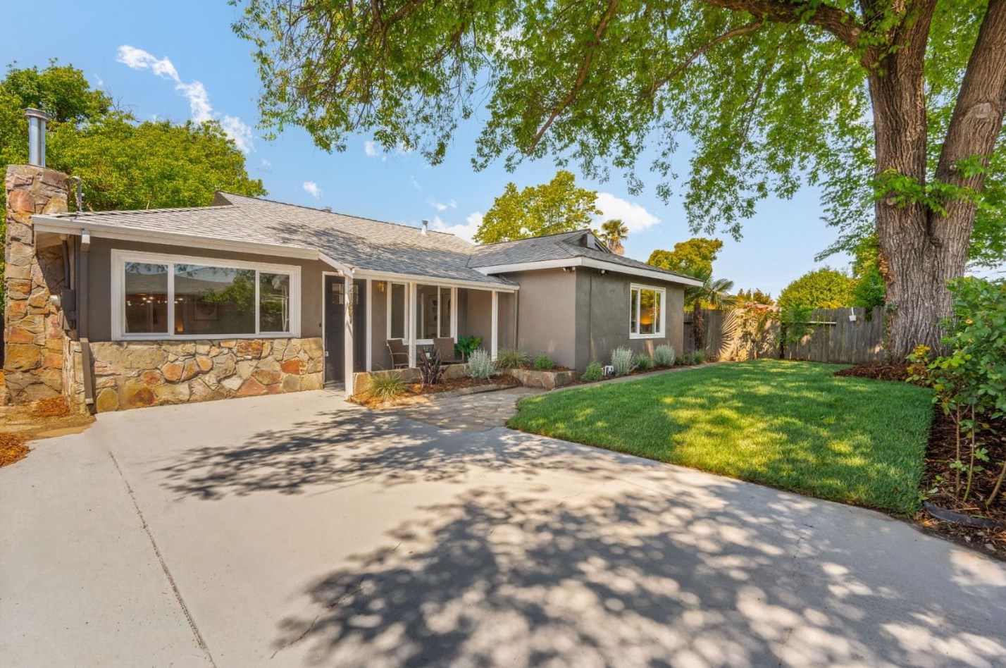 2187 Parrish Rd, Fairfield, CA 94559-4232